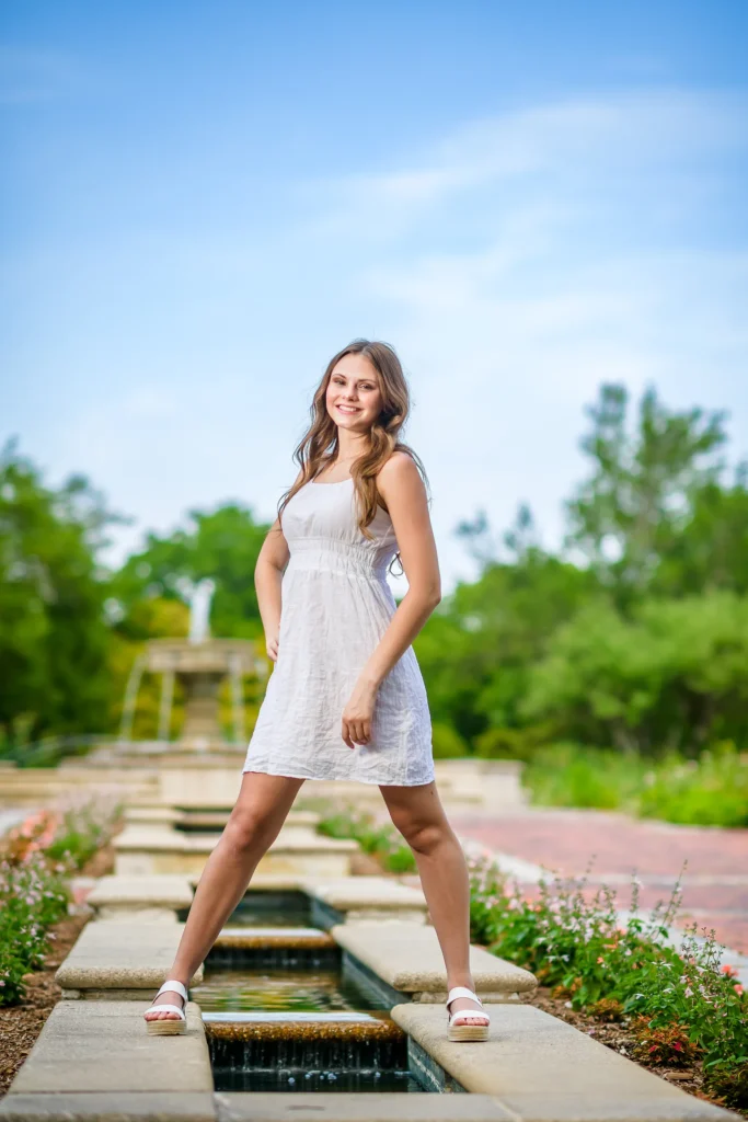 senior portraits norfolk botanical garden power pose